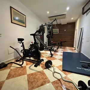 https://paseo-ecuador.allmallorcahotels.com